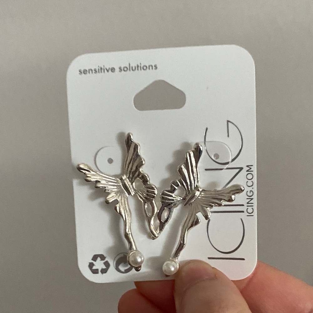 Icing Silver Winged Earrings